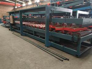 Prix d'usine populaire panneau mural laminé à froid formant la <span class=keywords><strong>ligne</strong></span> <span class=keywords><strong>de</strong></span> production <span class=keywords><strong>de</strong></span> Machine <span class=keywords><strong>de</strong></span> panneau sandwich en laine EPS/ROCK - Product Image 2