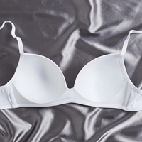 Conjunto de 3 Piezas para mujer Sujetador Unicolor Soutien-gorge Sans Armatures Gather Ultra Thin Wireless Bra Basics Sujetador acolchado para mujer