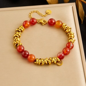Fashion Gold Plated <b>Red</b> Resin Beaded Chain <b>Bracelet</b> Zinc Alloy Unisex Jewelry B1971 - Product Image 1