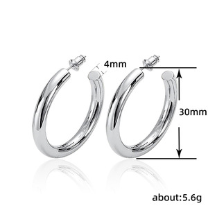 Orecchini a Cerchio a Forma di C per Donne, Design Semplice e Curvo, Accessori per Orecchie da Indossare Quotidianamente - Product Image 5