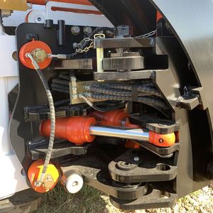 Promotion Shanbo Chargeuse-pelleteuse à châssis en H, conforme EPA, haute résistance, 7 tonnes, Tracteur compact - Product Image 4