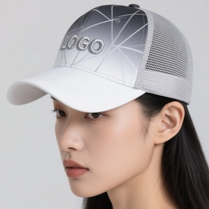 Gorra Deportiva Unisex de 5 Paneles con Logotipo Personalizado al por Mayor, para Todo Clima, con Descuento por Volumen, Impresión y Bordado, para Actividades al Aire Libre - Product Image 1