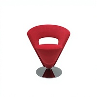 Fauteuil d'appoint pivotant sculptural minimaliste moderne en tissu suédé rouge, avec mousse de modelage, fauteuil de loisirs en métal pour salon