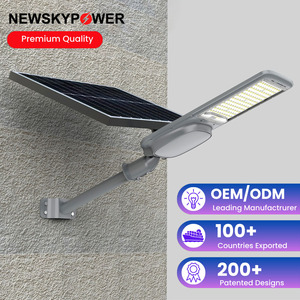 Lampione Solare Split da 200W a 500W ad Alta Efficienza Luminosa, Ultra Luminoso con Batteria a Grande Capacità per Strade e Parcheggi - Product Image 1