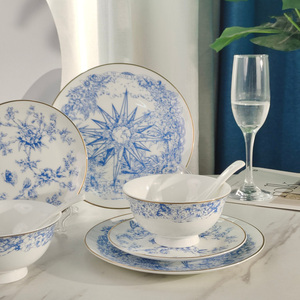 Service de table de luxe en porcelaine fine avec incrustations dorées, série D européenne, motif Étoile porte-bonheur, 10 pièces, avec coffret cadeau - Product Image 3