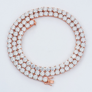 สร้อยคอฮิปประดับมอสซาไนต์คุณภาพสูง ผ่านการทดสอบเพชร ทรงบริลเลียนท์ ชุบทองคำชมพู 5 มม. VVS D เงินสเตอร์ลิง รับรองโดย GRA - Product Image 2