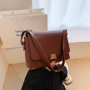 נשים קלאסי אחת כתף ארנק שליח כיכר תיק אופנה ליידי של ח"כ Crossbody שקיות עם אותיות - Product Image 3