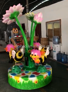 Coin Operated Kids Mini Carrousel 3 joueurs Merry Go Round Bee Paradise dans un parc d'attractions - Product Image 6