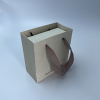 Boîtes personnalisées avec logo, en similicuir de luxe, avec éclairage LED, pour bijoux, bagues, colliers, emballage cadeau