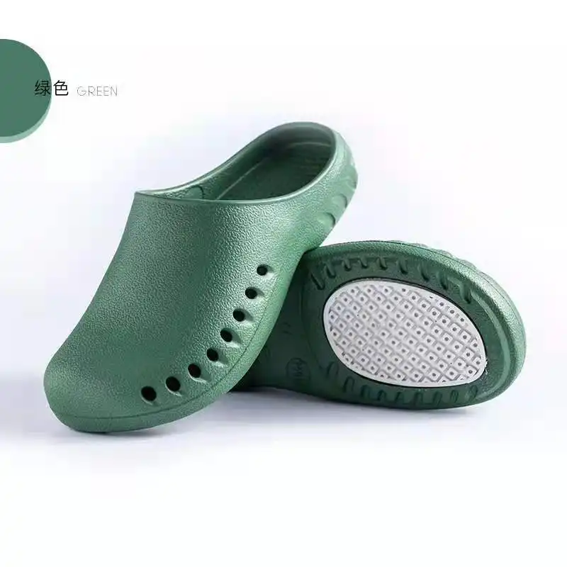 2021 गर्मियों में नई महिला हल्के Crocks आकस्मिक निविड़ अंधकार प्रकाश नर्स बगीचा जूते