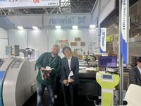 Máquinas de corte CNC digitales de cama plana para pegatinas en rollo, juntas de caucho acrílico y diafragmas