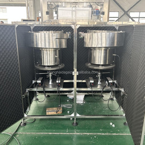 Tự động chất tẩy rửa máy đóng nắp chai cho vít <span class=keywords><strong>cap</strong></span> screwing Applicator <span class=keywords><strong>capper</strong></span> - Product Image 2