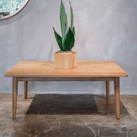 Table basse en teck massif, design moderne, construction robuste, élégante et durable, idéale pour le salon, prix de gros