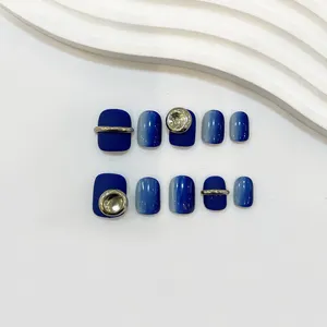 Creative Gel Press On Nails Short Square Blue Nails With Rhinestone Full Cover Wear Nail