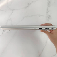 95 Laptop H-P 440 G11 U5-125H 16GB RAM 512GB SSD 14-inci Baru dengan Harga Paling Menguntungkan untuk Bisnis dan Pendidikan