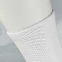 Vente en gros de chaussettes personnalisées Basketball Running Respirant Classic Crew Design Chaussettes de sport mi-mollet en coton pour hommes et femmes