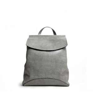 <span class=keywords><strong>Zaino</strong></span> Versatile in Vera <span class=keywords><strong>Pelle</strong></span> di Vacchetta, Borsa Multifunzionale da <span class=keywords><strong>Donna</strong></span> con Chiusura a Coulisse, Manico Morbido e Fodera in Nylon - Product Image 1