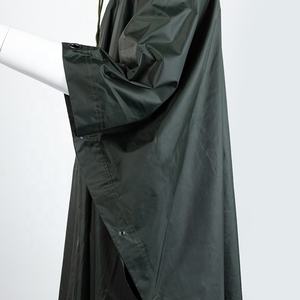 थोक पुन: प्रयोज्य काले हरे, पीले स्टाइलिश पुरुषों पोंचो बारिश गियर गोल्फ कस्टम मोटी लंबे रेनकोट पोंचो 210 टी के लिए वयस्क - Product Image 5