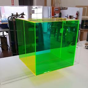 Factory Custom Eco-Friendly PMMA Acrylic Display <b>Box</b> Pedestal Riser Various Colors for Garments Party Column <b>Shelf</b> - Product Image 5