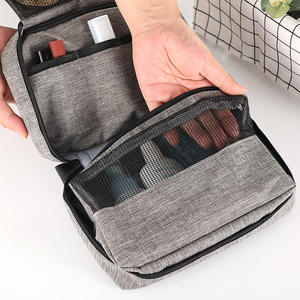 <span class=keywords><strong>Bolsa</strong></span> Organizadora <span class=keywords><strong>de</strong></span> Maquillaje Cosmético con Logotipo Personalizado Premium, <span class=keywords><strong>Bolsa</strong></span> <span class=keywords><strong>de</strong></span> Almacenamiento, <span class=keywords><strong>Bolsa</strong></span> <span class=keywords><strong>de</strong></span> <span class=keywords><strong>Aseo</strong></span> Colgante con Gancho, <span class=keywords><strong>Bolsa</strong></span> <span class=keywords><strong>de</strong></span> Viaje para <span class=keywords><strong>Hombre</strong></span> - Product Image 3