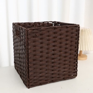 <span class=keywords><strong>Cestino</strong></span> portaoggetti in rattan sintetico di alta qualità, <span class=keywords><strong>cestino</strong></span> portaoggetti quadrato pieghevole per riporre articoli vari <span class=keywords><strong>da</strong></span> <span class=keywords><strong>bagno</strong></span> - Product Image 2
