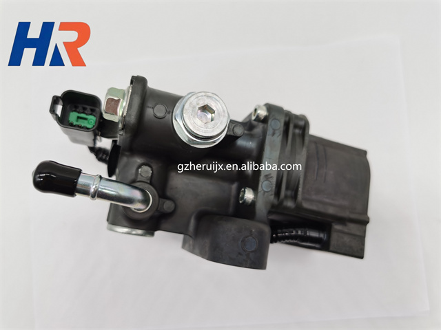 【yyy】 Original Excavator Electronic Pump YA00068071/YA00065646 for ZX200