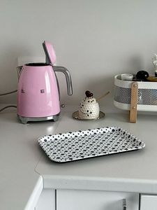 <span class=keywords><strong>Bouilloire</strong></span> électrique <span class=keywords><strong>SMEG</strong></span> style rétro des années 50, 7 tasses, avec arrêt automatique, base amovible <span class=keywords><strong>et</strong></span> indicateur de niveau d'eau, KLF03CRUS - Product Image 3