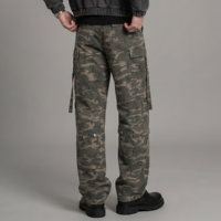 Pantalon cargo camouflage pour homme, style utilitaire, coupe droite, multi-poches, effet usé et déchiré, logo personnalisé, streetwear