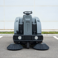 Balayeuse électrique robuste S5 100L 140L système à double réservoir brosse à batterie manuelle pour le nettoyage du chantier de construction