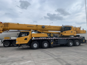 Grue de camion QY50KD de 50 tonnes avec flèche principale de 45 m et hauteur de levage maximale de 54 m - <span class=keywords><strong>4</strong></span> essieux, moteur de 251 kW - Product Image 2