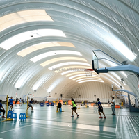 Bâtiments à dôme double en PVDF de 50*20M, structures gonflables à membrane, ouverture rapide et automatique pour grands événements sportifs en plein air
