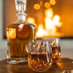 Wasserglas becher zum Trinken Saft becher Graviertes transparentes Whisky glas für Restaurant glaswaren Made in China