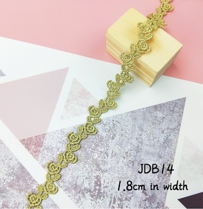 En gros, large ruban de dentelle brodé doré antique et métallique pour robe de mariée Encaje Dorado Renda Emas - Product Image 5