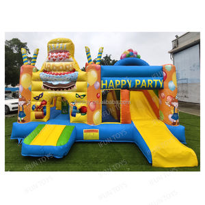 Structure gonflable commerciale combinée avec toboggan et parcours d'obstacles en bâche PVC, pour 3 à 5 personnes, utilisation en extérieur pour parcs à thème - Product Image 2