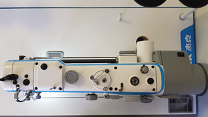 <span class=keywords><strong>Machine</strong></span> <span class=keywords><strong>à</strong></span> <span class=keywords><strong>coudre</strong></span> plate <span class=keywords><strong>à</strong></span> triple <span class=keywords><strong>transport</strong></span> Jack 2060G d'occasion, couture de sacs imperméables et de tentes - Product Image 4