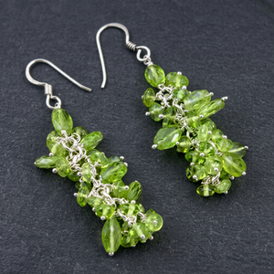 Pendientes de Plata 925 Hipoalergénicos con Gema de Peridoto Verde para Mujer - Product Image 3