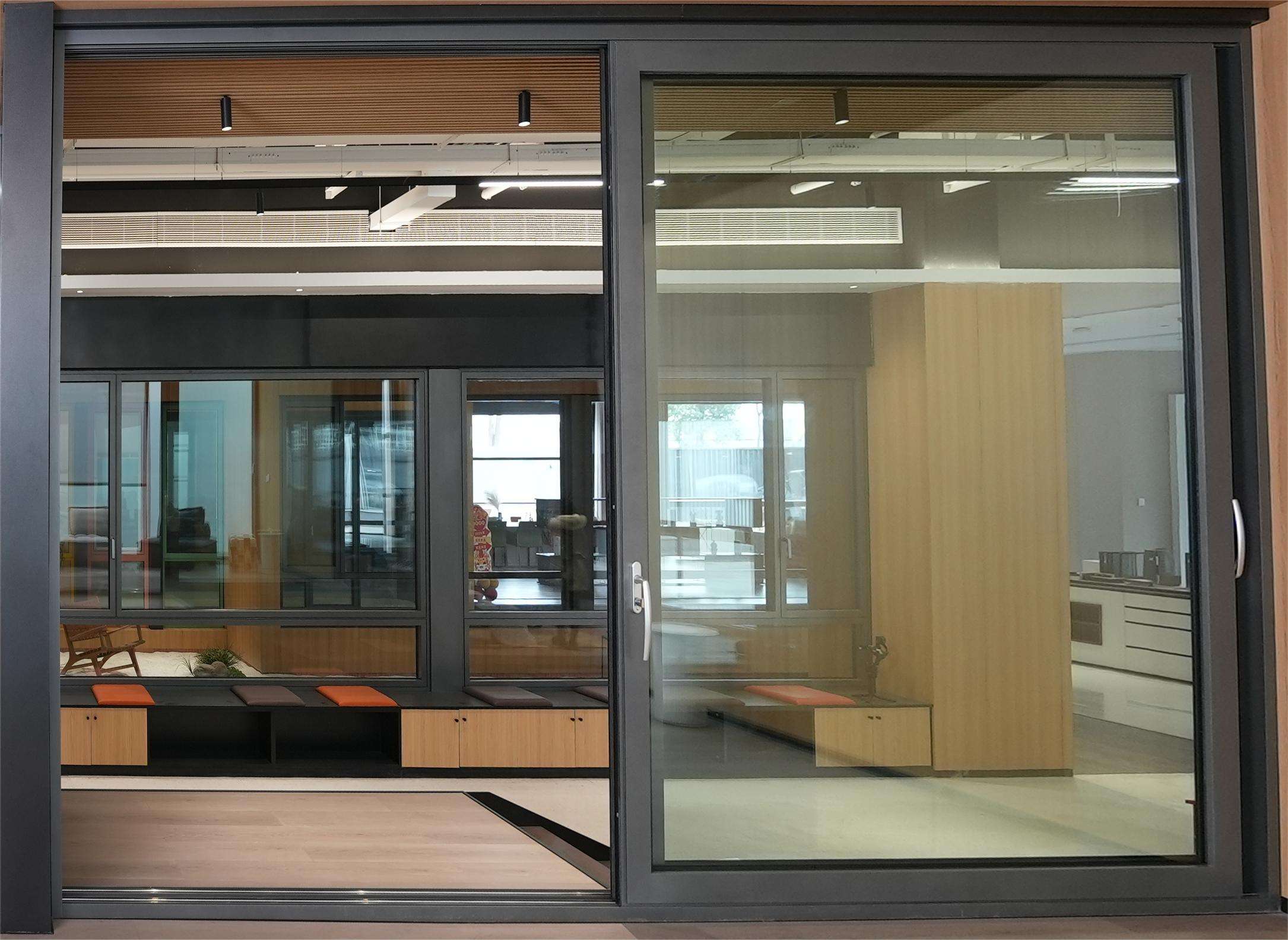 มีสีมาตรฐาน8ชนิด/สีที่กำหนดเอง