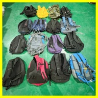 Sacs à dos et cartables d'occasion en gros en balles – Sacs de marque de seconde main pour étudiants