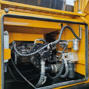 ถังน้ำมัน SANY235C 23.5ตันสำหรับรถขุดตีนตะขาบขนาดกลางใช้ปั๊มเครื่องยนต์ของอีซูซุมอเตอร์1.1mÂ ถังน้ำมัน128kw - Product Image 2