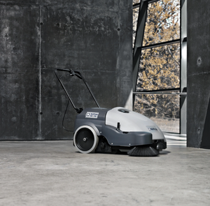 <span class=keywords><strong>Balayeuse</strong></span> à batterie <span class=keywords><strong>Nilfisk</strong></span> SW750, <span class=keywords><strong>balayeuse</strong></span> manuelle à pousser pour le nettoyage intérieur et extérieur, usage commercial - Product Image 5