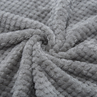 Vente en gros de couvertures en polaire corail tricotée, douces pour la peau, unies, toutes saisons, certifiées OEKO-TEX, pour bébés et enfants, portables pour lit bébé, poussette et avion