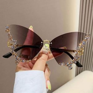 Gafas de Sol de Mujer con Marco Grande de Metal y Diamantes, Diseño Retro, Lentes de PC de Alta Calidad con Protección UV, Novedad 2024 - Product Image 4