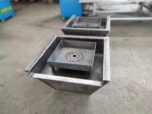 Fontaine d'eau de piscine personnalisable en acier inoxydable pour extérieur, conçue en usine, avec foyer au gaz intégré - Product Image 6