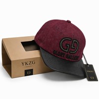 Casquette de baseball personnalisée en gros avec logo brodé 3D, casquette snapback A-Frame avec broderie latérale et impression script sur la visière – Fabrication en usine