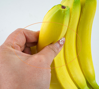 Levensechte, milieuvriendelijke, geprinte schuim kunstfruit (appel, banaan, sinaasappel) voor Earth Day, woonkamerdecoratie.
