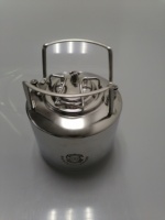 Fût à bière en acier inoxydable 304 de 6 L avec raccord de type Cornelius à verrouillage à bille et fût à vin/soda avec poignées métalliques
