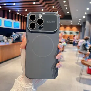 Custodia per telefono di lusso in <span class=keywords><strong>silicone</strong></span> liquido con protezione a lente in cristallo per <span class=keywords><strong>iPhone</strong></span> 17 16 15 <span class=keywords><strong>14</strong></span> Pro Max 13, <span class=keywords><strong>cover</strong></span> con ricarica wireless magnetica - Product Image 2