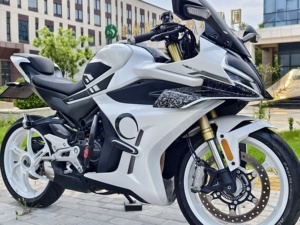 Moto da Corsa CFMOTO 450SR-S Usata con Prestazioni Potenti, Ampia Gamma di <span class=keywords><strong>Potenza</strong></span>, Eccellenti Capacità di Guida, Alimentazione a Benzina - Product Image 6