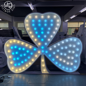 Letras Decorativas 3D Personalizadas con Forma de Trébol, Letrero con Bombillas LED RGB para Decoración de Eventos al Aire Libre y Fácil Instalación en Fachadas de Tiendas Comerciales - Product Image 3