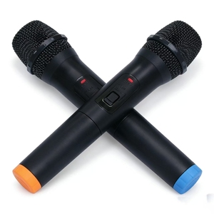 Ensemble de microphones sans fil portatifs UHF double avec carte réceptrice (sans écran) et tubes de queue codés par couleur pour l'identification des canaux - Product Image 2